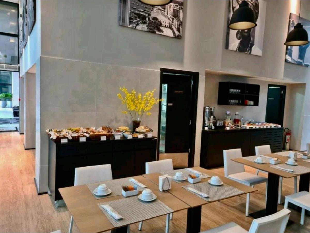 Apt Hotel Astron Mundial ซัลวาดอร์ ภายนอก รูปภาพ